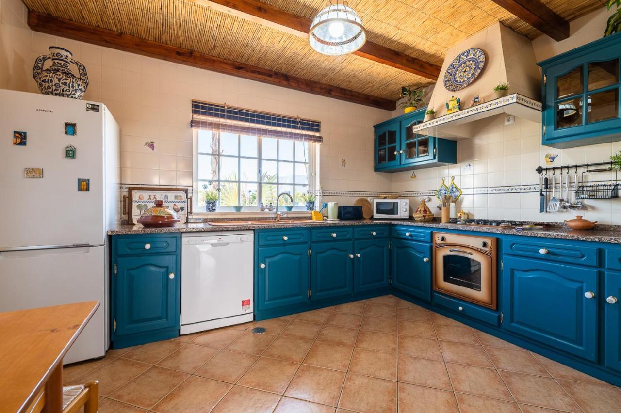 Villa Oasis Gale - Luxury Villa With Private Pool, Ac, Free Wifi, 5 Min From The Beach Albufeira Ngoại thất bức ảnh